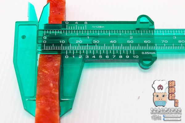 胖胖豬(肉鬆、肉乾、堅果)│台中市/南屯區(一級棒的肉製品，蔬果入肉鬆調味；口感加分、健康也加分，極厚與極薄的對決)