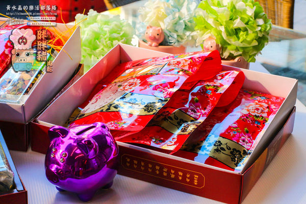 胖胖豬(肉鬆、肉乾、堅果)│台中市/南屯區(一級棒的肉製品，蔬果入肉鬆調味；口感加分、健康也加分，極厚與極薄的對決)