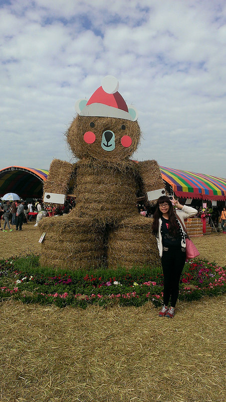 IMAG2318_BURST002_COVER IMAG2318_BURST002_COVER