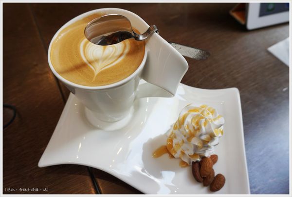 木門咖啡-26-海鹽焦糖拿鐵.JPG