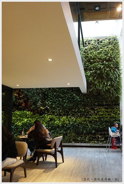 木門咖啡-16-1-植物牆.JPG