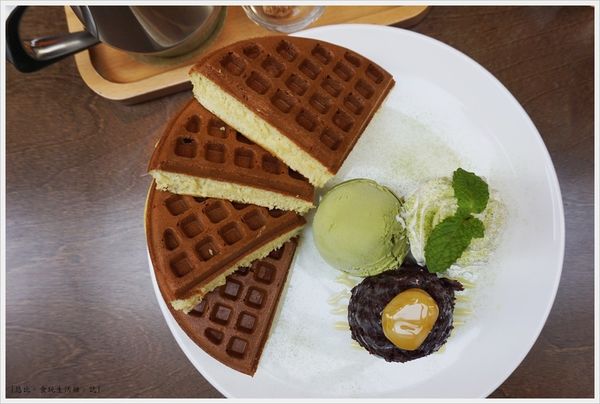 木門咖啡-31-紅豆宇治抹茶冰淇淋鬆餅.JPG