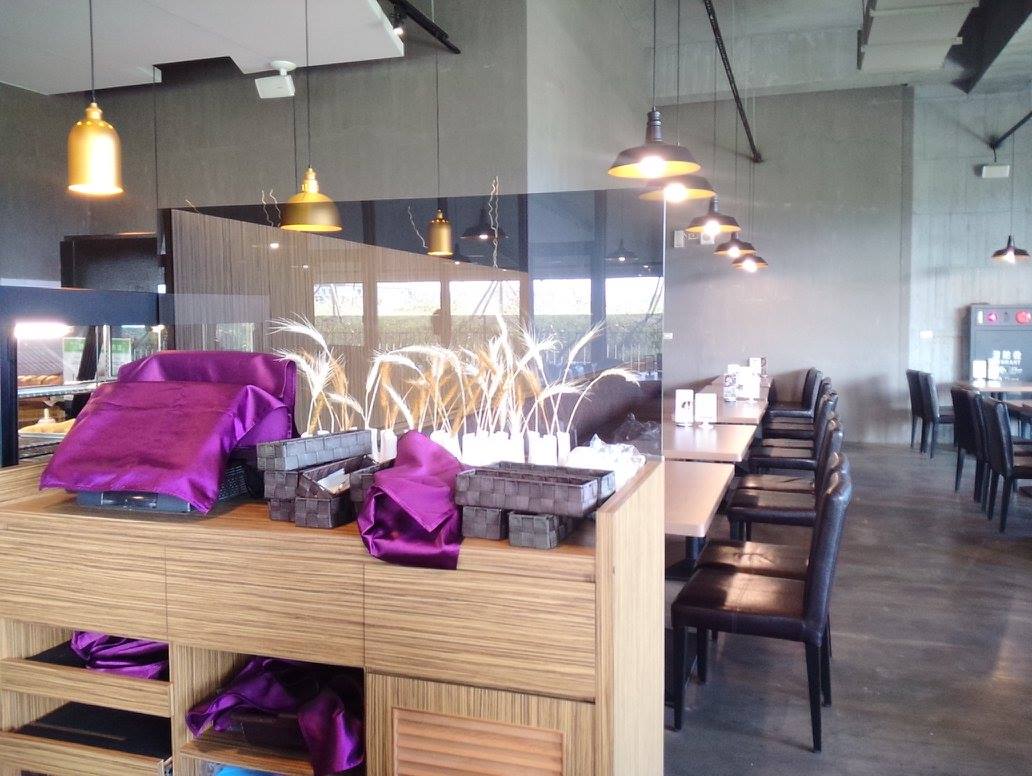 奇麗灣-珍奶文化館????宜蘭一日遊????情侶/親子同樂好景點????重視環保與社會責任並重的良心企業(港式飲茶/珍奶珍珠DIY/故事館/景觀/園區導覽)