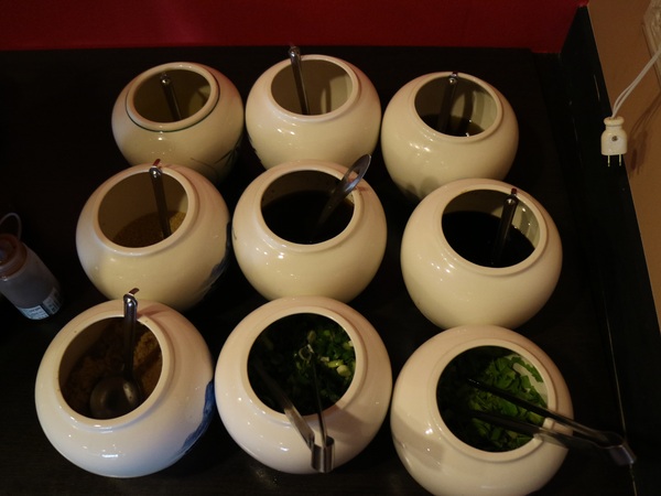 好久不見原創麻辣鍋吃到飽(西門店)：【台北美食】好久不見原創麻辣鍋吃到飽(西門店)@捷運西門站