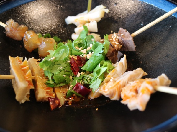 好久不見原創麻辣鍋吃到飽(西門店)：【台北美食】好久不見原創麻辣鍋吃到飽(西門店)@捷運西門站