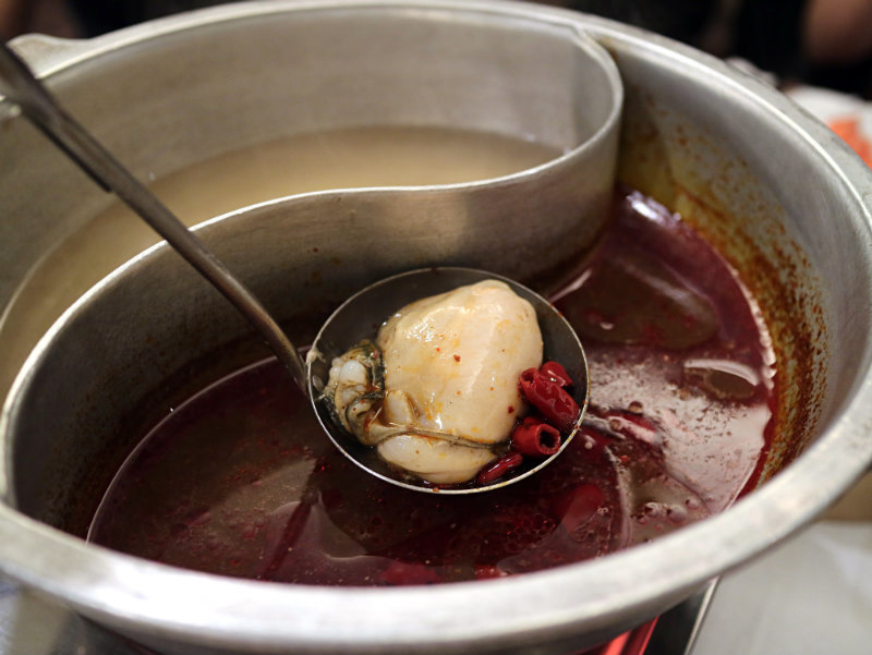 麻辣鍋煮生蠔 (1).JPG