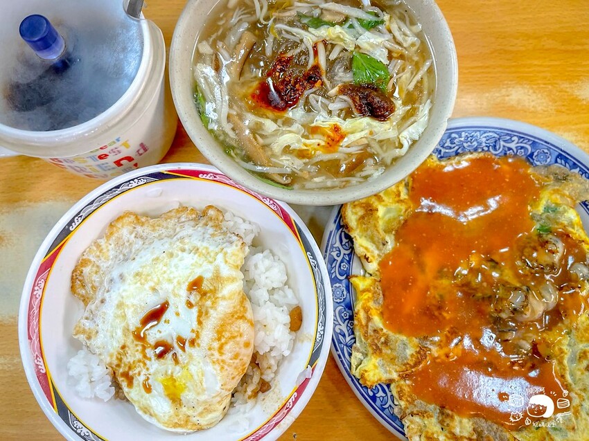 台北市萬華區不是扛瓦斯的！西門町扛壩子一定有這間，半熟蛋滷肉飯＋蚵仔煎推薦必點