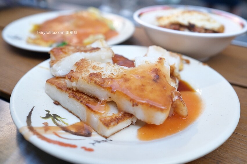 外國觀光客來台必吃,排隊人潮橫跨三店面!