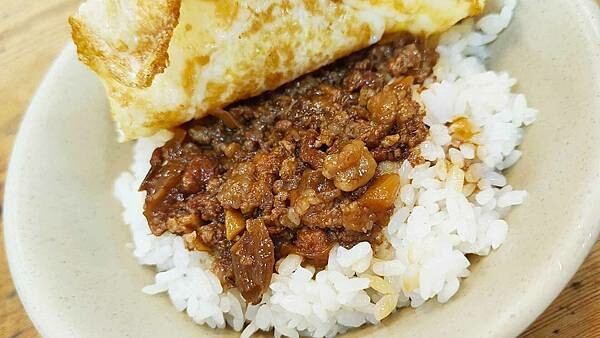 【西門町美食】天天利美食坊｜西門町ＣＰ值最高的美食小吃店