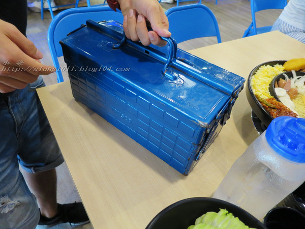 OMAYA春川炒雞(台南永華店)：全新菜色辛普森湯         ..OMAYA春川炒雞 (台南永華店)