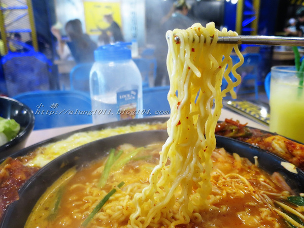 OMAYA春川炒雞(台南永華店)：全新菜色辛普森湯         ..OMAYA春川炒雞 (台南永華店)