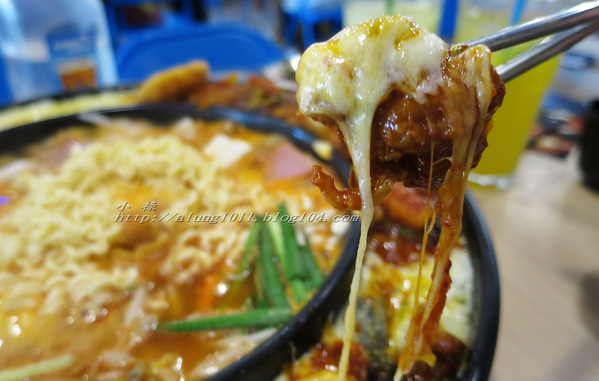 OMAYA春川炒雞(台南永華店)：全新菜色辛普森湯         ..OMAYA春川炒雞 (台南永華店)