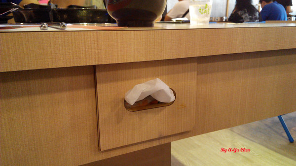 OMAYA春川炒雞(台南永華店)：☆口碑券No.16☆【臺南Ω中西區】Omaya春川炒雞（永華店）。辛普森湯一鍋三吃，兩人份三人飽