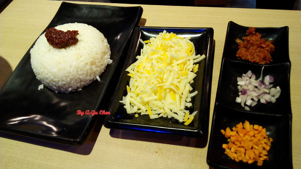 OMAYA春川炒雞(台南永華店)：☆口碑券No.16☆【臺南Ω中西區】Omaya春川炒雞（永華店）。辛普森湯一鍋三吃，兩人份三人飽