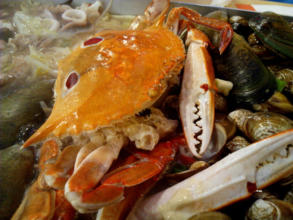 OMAYA春川炒雞(台南永華店)： ☆口碑券No.11☆【臺南Ω中西區】Omaya春川炒雞（永華店）。釜山巨無霸海鮮盆，各種新鮮食材超澎湃