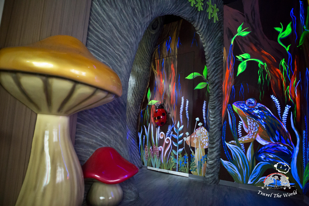 RO3A8773.JPG RO3A8773.JPG