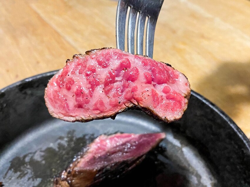 ｜台中美食｜FORE restaurant 柴燒牛排｜精緻質感約會餐廳 乾式熟成牛排必點