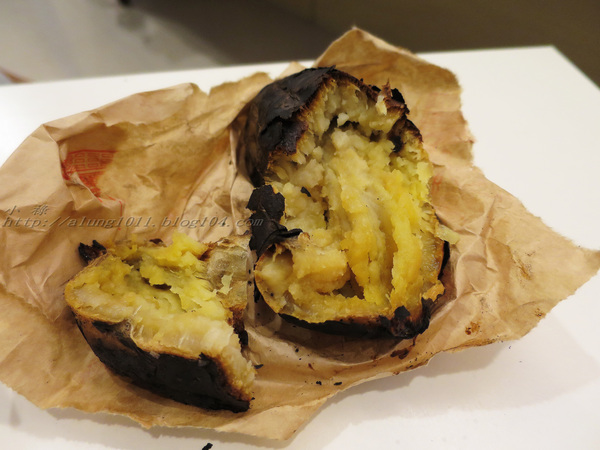 山川琉璃吊橋：細雨霏霏。山川琉璃吊橋~