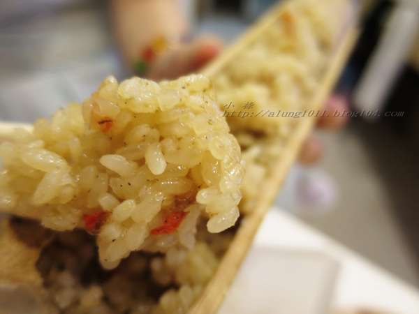 山川琉璃吊橋：細雨霏霏。山川琉璃吊橋~