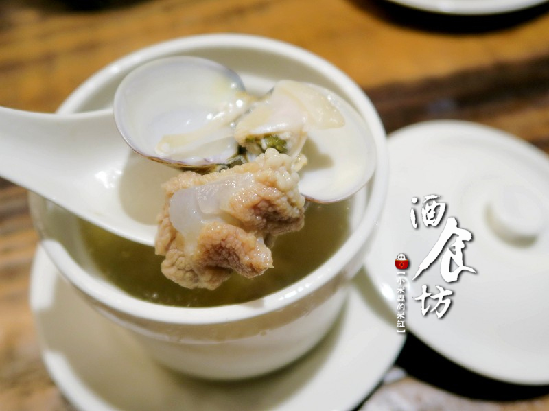 【捷運南京三民站】酒食坊-精緻特色辦桌菜、時尚小酒館空間!