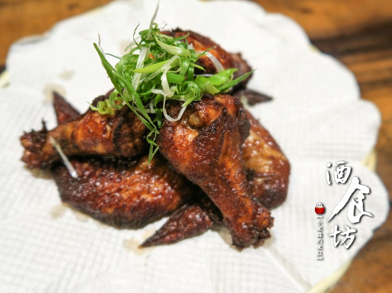 【捷運南京三民站】酒食坊-精緻特色辦桌菜、時尚小酒館空間!