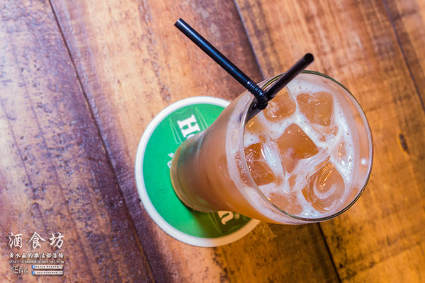 酒食坊Pān-toh Bistro|台北松山美食中式餐酒館；小家庭少人數的創意辦桌菜；食材有天然，調酒、功夫菜水準之上。