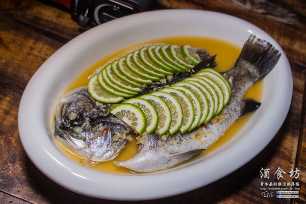 酒食坊Pān-toh Bistro|台北松山美食中式餐酒館；小家庭少人數的創意辦桌菜；食材有天然，調酒、功夫菜水準之上。