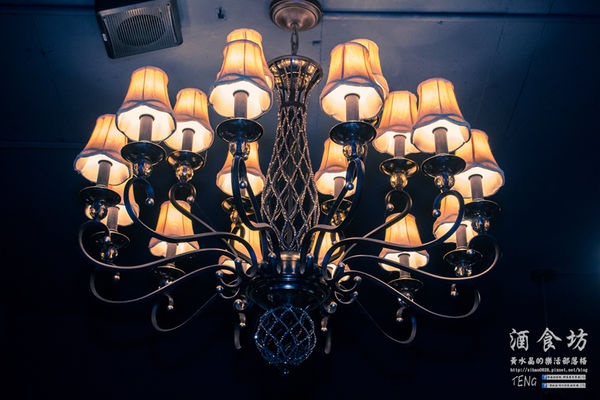 酒食坊Pān-toh Bistro|台北松山美食中式餐酒館；小家庭少人數的創意辦桌菜；食材有天然，調酒、功夫菜水準之上。