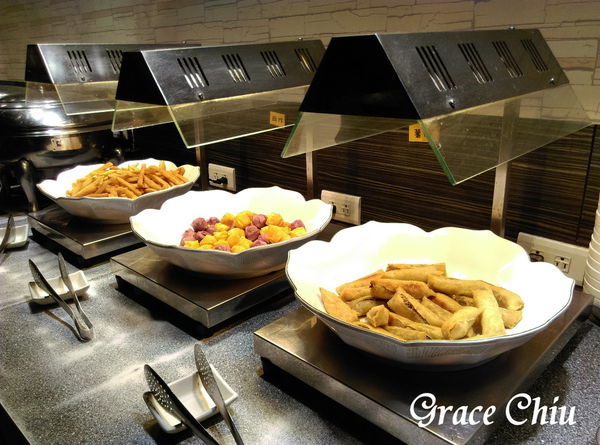板橋安格士牛排館 豐富自助沙拉吧 板橋排餐