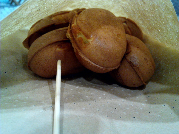 雞蛋發高燒:【東區】雞蛋發高燒。多種「加爆」餡料讓古早味小點心有了全新感受 雞蛋發高燒:【東區】雞蛋發高燒。多種「加爆」餡料讓古早味小點心有了全新感受