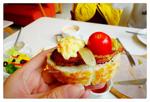 索瓦咖啡台大店Sowa cafe ~ 輕食/Pizza/手作甜點．公館商圈平價美食 - 捷運公館站