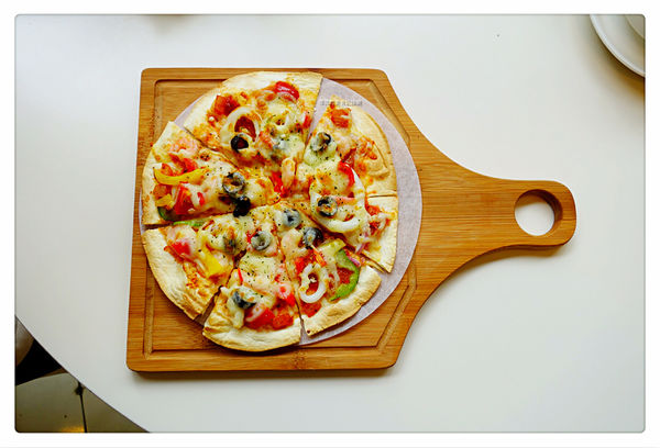 索瓦咖啡台大店Sowa cafe ~ 輕食/Pizza/手作甜點．公館商圈平價美食 - 捷運公館站