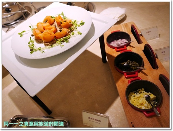 THE Roof：捷運三多商圈站美食 THE Roof  和逸高雄中山館 ～賞夜景吃美味乾式熟成牛排