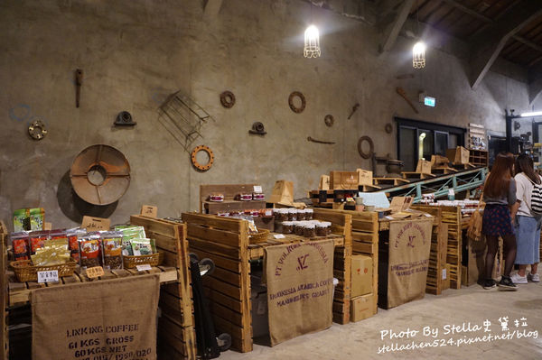 【台南-仁德】彷彿置身科幻又繽紛的遊樂園@十鼓仁糖文創園區(星光票) ★台南/台南景點/台南好玩/台南必遊/親子遊/台南晚上景點/台南文創