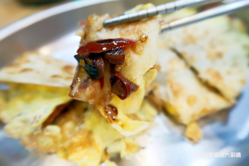 新竹蛋餅｜阿綸抓餓．自家製蛋餅！竹蓮寺附近美食，營業到凌晨