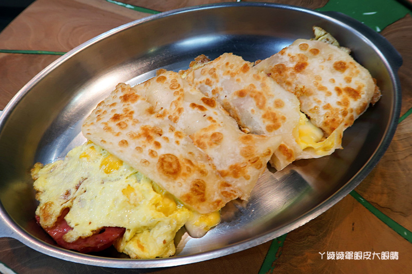 新竹蛋餅｜阿綸抓餓．自家製蛋餅！竹蓮寺附近美食，營業到凌晨