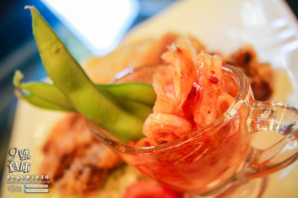 九號倉庫 保時捷主題餐廳│桃園市/大園區(大人看大車；小孩玩小車，名車與美食的華麗對決，誰與爭鋒)