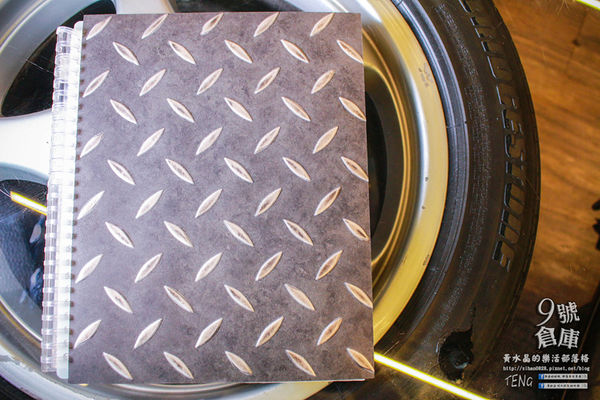 九號倉庫 保時捷主題餐廳│桃園市/大園區(大人看大車；小孩玩小車，名車與美食的華麗對決，誰與爭鋒)