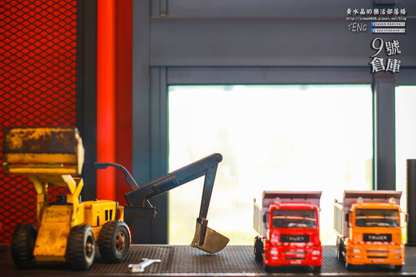 九號倉庫 保時捷主題餐廳│桃園市/大園區(大人看大車；小孩玩小車，名車與美食的華麗對決，誰與爭鋒)