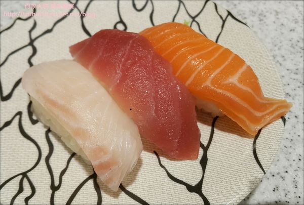 Magic touch16.jpg Magic touch16.jpg