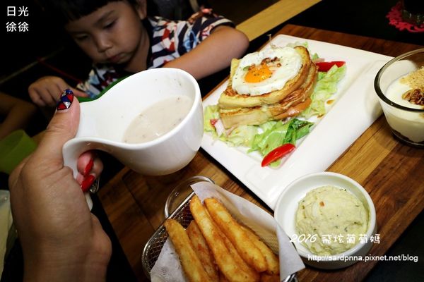 IMG_7923.JPG IMG_7923.JPG