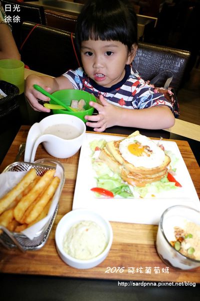 IMG_7922.JPG IMG_7922.JPG