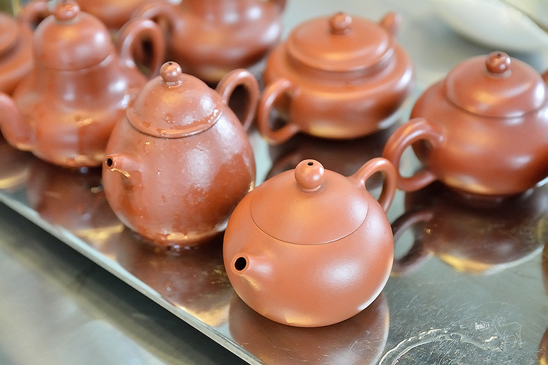 京盛宇:用茶壺與台灣茶葉沖泡的手搖茶,小葉種煉乳奶茶,台北捷運松山車站五分埔下午茶 TAI_7472.jpg