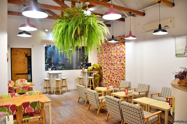 【彰化。美食】和美 / Deer Her 甜點廚房,手工喜餅,夢幻繽紛花海牆,手工喜餅,少女心噴發,IG熱門打卡