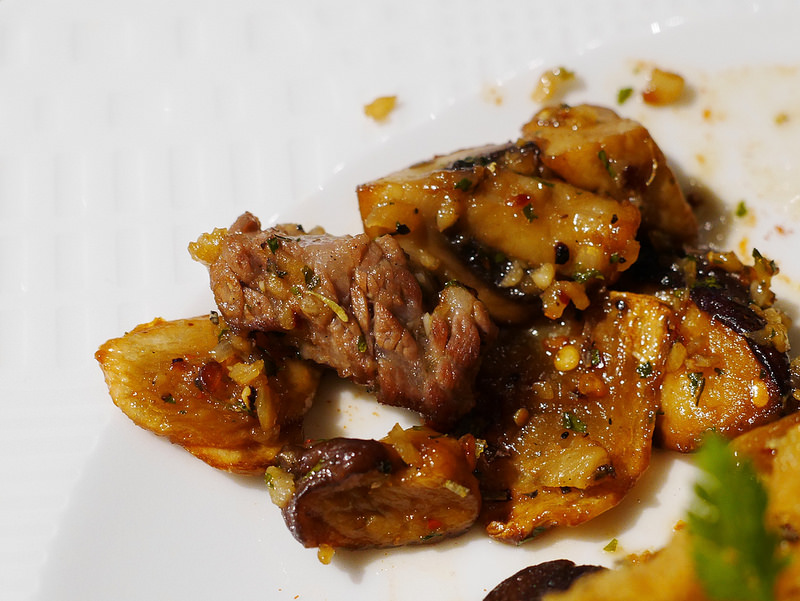 【東區異國】《WennceNaior乃渥爾料理》忠孝復興推薦美食|無國界創意料理|高貴不貴、藝術幾何的精美創作|ATM點餐機