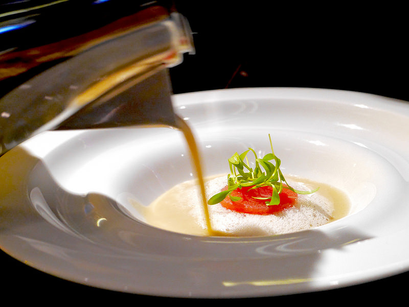 【東區異國】《WennceNaior乃渥爾料理》忠孝復興推薦美食|無國界創意料理|高貴不貴、藝術幾何的精美創作|ATM點餐機