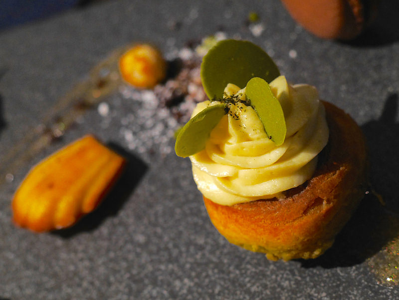 【東區異國】《WennceNaior乃渥爾料理》忠孝復興推薦美食|無國界創意料理|高貴不貴、藝術幾何的精美創作|ATM點餐機