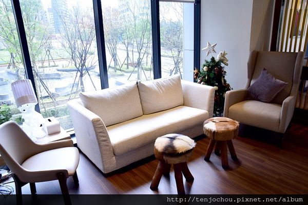 DSC_0047.JPG DSC_0047.JPG