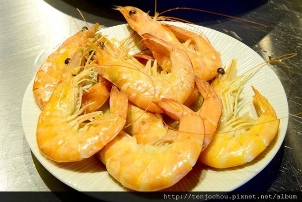 DSC_1051.JPG DSC_1051.JPG