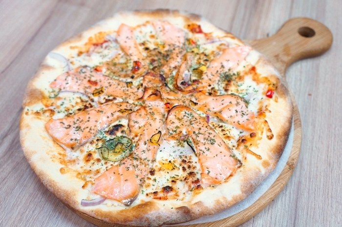 【台北士林區】士林夜市IPIZZA愛披薩，料多美味的純正義式披薩，一吃就上癮！